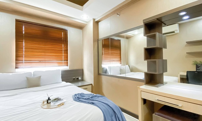 Rawasari Apartment | Best Price And Relaxing 1Br At Green Pramuka City Apartment