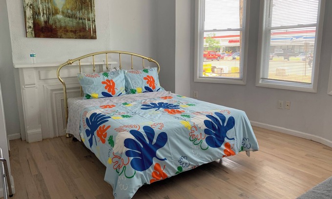 North Ironbound Apartment | Best value ironbound/newark mins 2 NYC, EWR