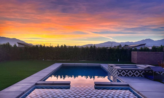 Desert Hot Springs House | Best views in the desert 15min from DT Palm Springs + 30min from Joshua Tree