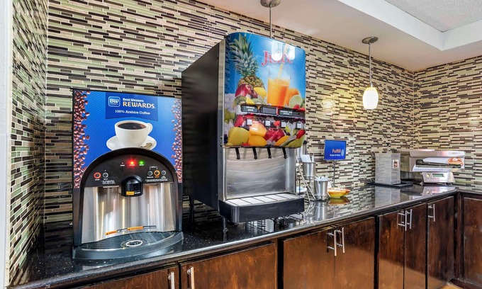 Canton Hotel | Best Western Canton Inn