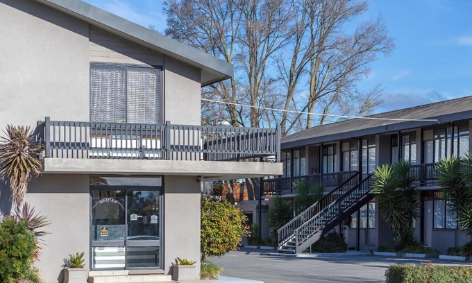Traralgon Hotel | Best Western Governor Gipps Motor Inn