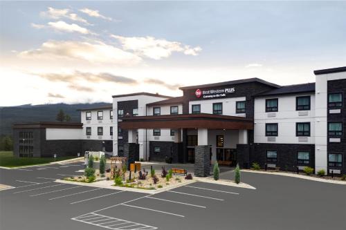 Clearwater Hotel | Best Western Plus Gateway to the Falls