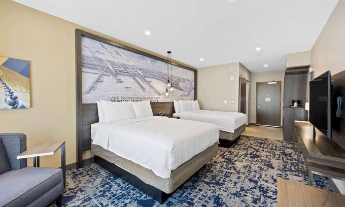 Marquette Hotel | Best Western Plus Marquette Hotel & Suites