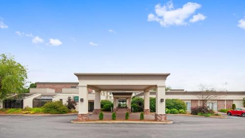 Waterville Hotel | Best Western Plus Waterville Grand Hotel