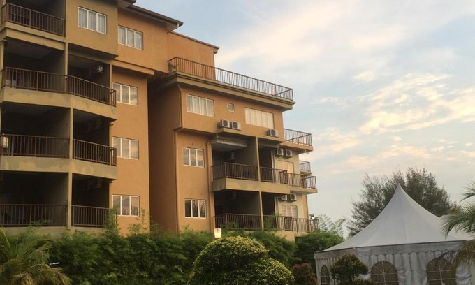 Endah Apartment | Bestari Homestay @ Gold Coast Morib