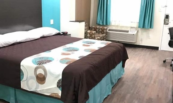 Spring Resort | Better Choice For Your Vacation! Great Unit! Close to TGR Exotics Wildlife Park!