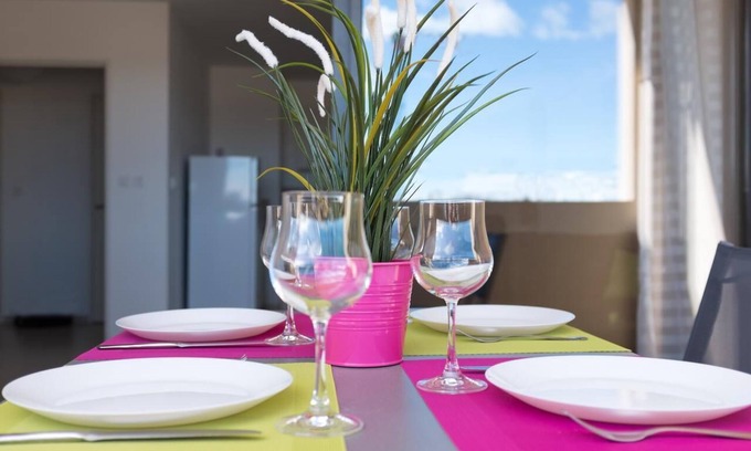 Grand Sud Apartment | Between TGV train station and historic city center: calm and modern comfort