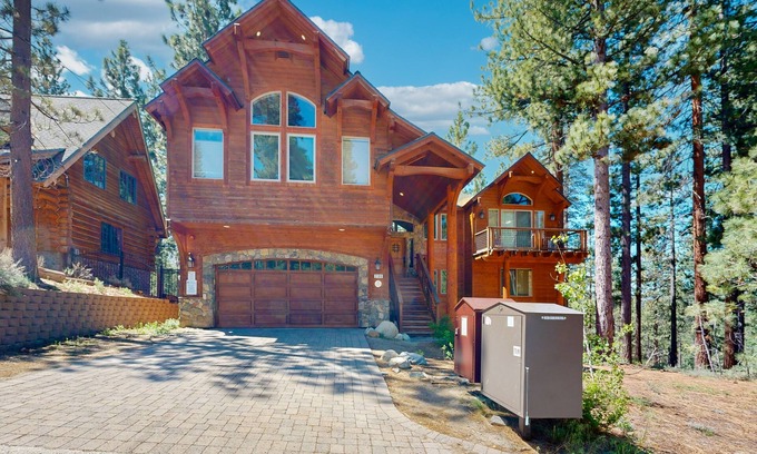 Montgomery Estates House | Big Bear Lodge with Hot Tub, Sauna, Game Room, Decks & 4 Fireplaces