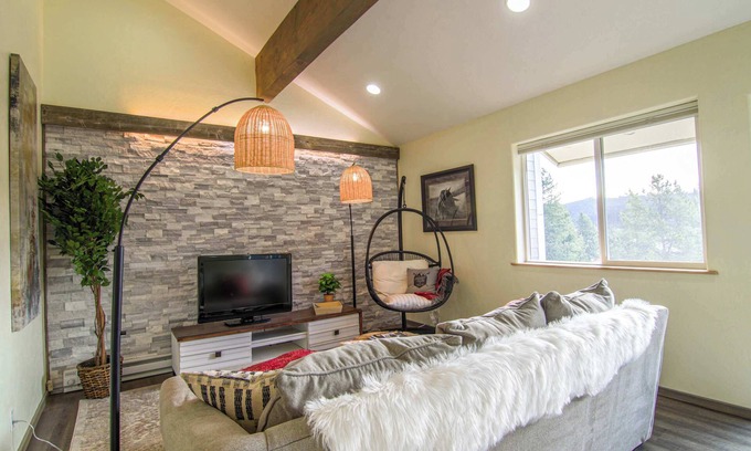 Big Sky Meadow Village Condo | Big Sky Basecamp | Walk to Trails + Private Patio