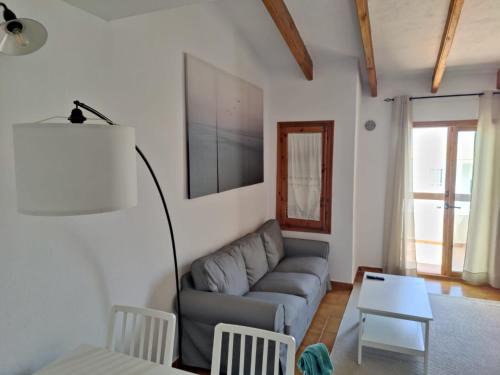 Arenal d'en Castell Apartment | Biniplaya - Apartamento reformado al lado de la playa