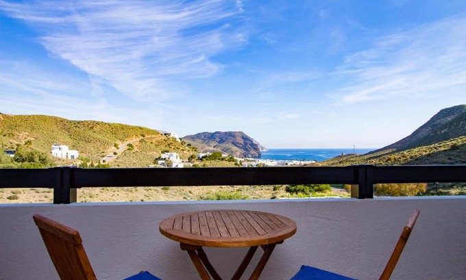 Las Negras Apartment | Bitacora