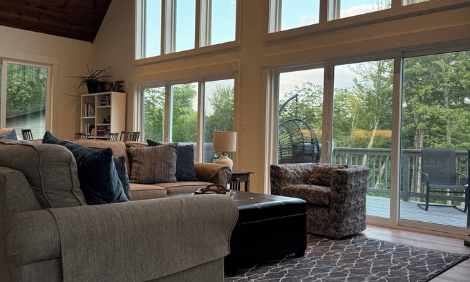 Alton Bay House | Blissful lake park your boat hiking family retreat views hiking Winni Escapes