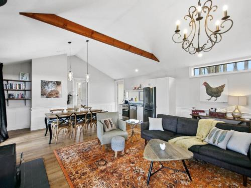Belford House | Block Eight Estate Tree Tops Villa