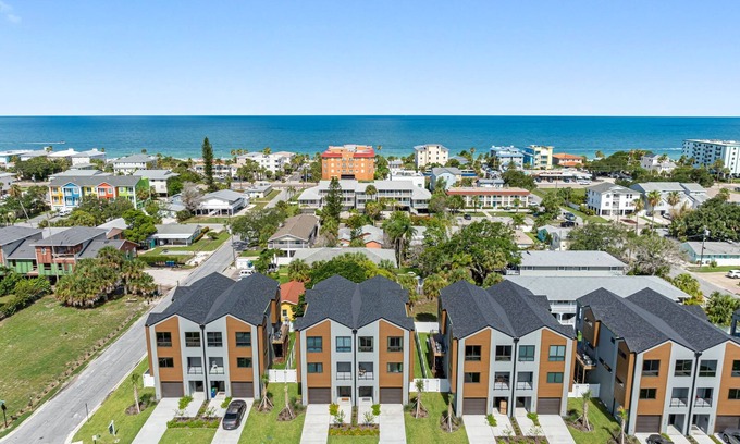 Indian Rocks Beach House | Blocks from the Beach with Pool and Golf Cart!