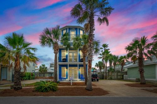 Crystal Beach House | Blu Flamingo Free Golf Cart Priv Pool Steps2Beach