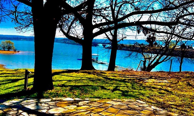 Longtown Cabin | Blue Beach House Retreat -WATERFRONT PROPERTY