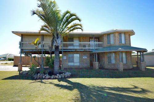Kalbarri House | Blue Holes Getaway - Kalbarri, WA