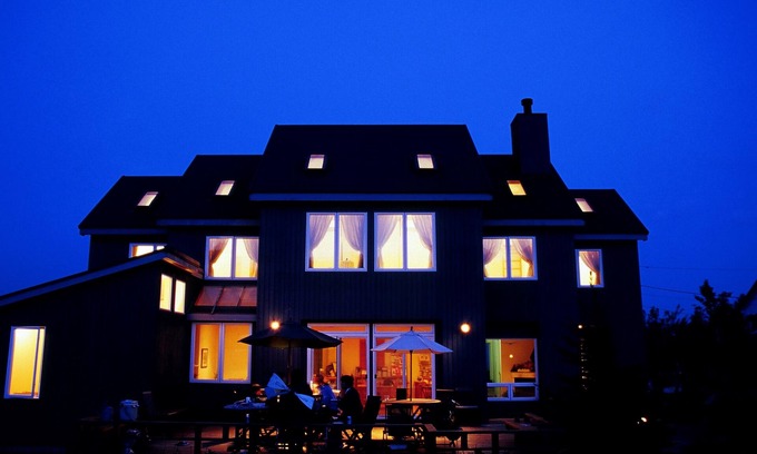 Hokuto House | Blue in Green