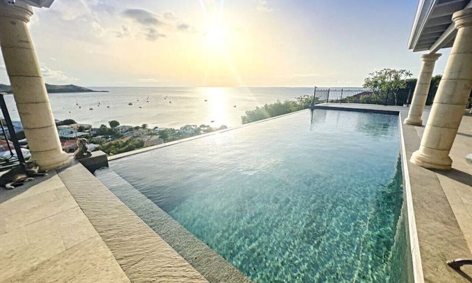 Grand Case House | Blue Room in Villa Diamant, pool, sea view