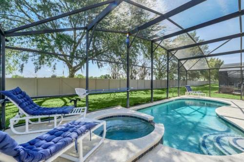 Solana Villa | Blue Spa Private Pool Home With Game Room! villa
