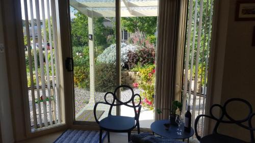 Bletchington House | Blue Wren Retreat
