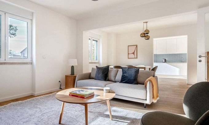 Sao Joao de Deus Apartment | Blueground | Areeiro, furnished + appliances