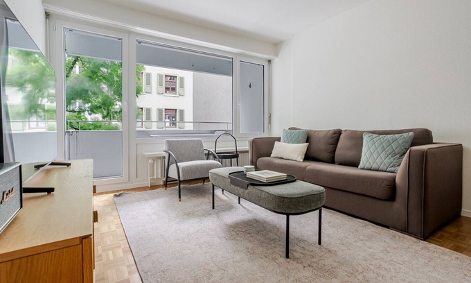 Basel City Centre Apartment | Blueground | Basel-Matthäus, view, nr Kunstmuseum