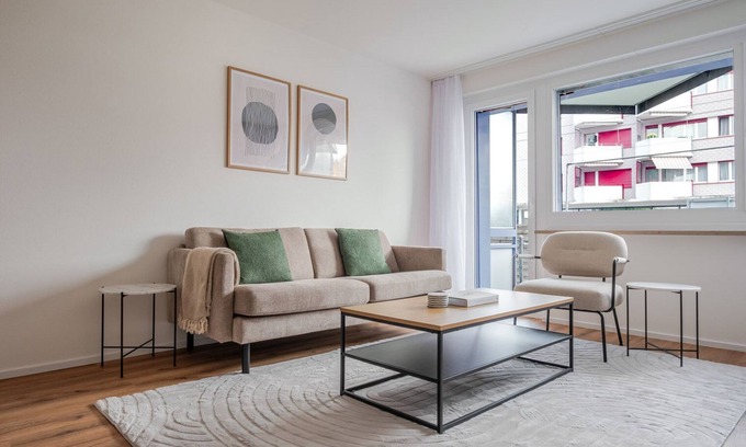 Dietikon District Apartment | Blueground | Dietikon, balcony, nr Bahnhof