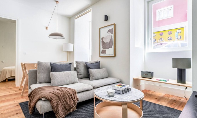 Santo Antonio Apartment | Blueground | Santo António, view, nr Parque Eduardo VII