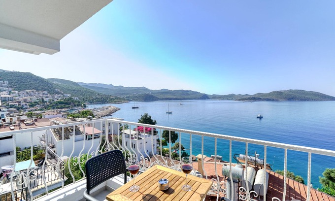 Kas Apartment | BlueNook Suites