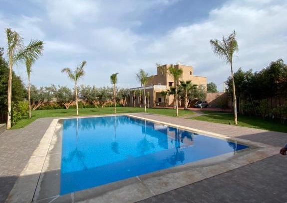 Aghouatim Villa | Blumen Villa