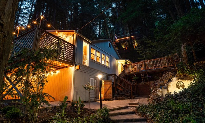 Monte Rio House | Bohemian Stay