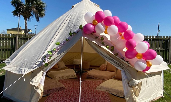 Crystal Beach RV Rental | Bolivar Glamping Yurt