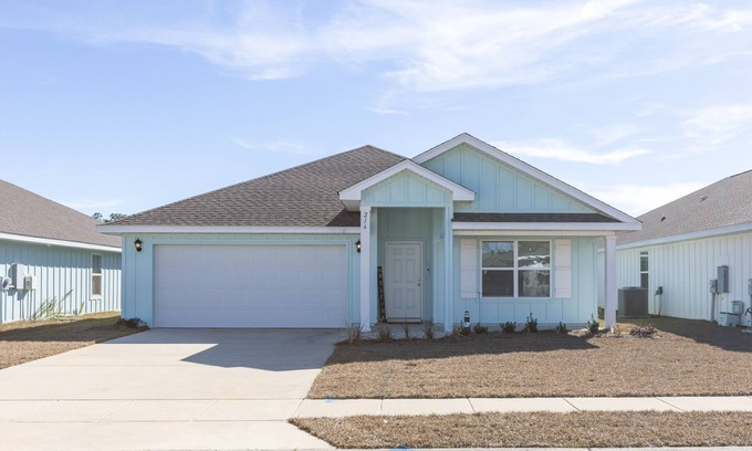 Foley House | Bon Secour Bungalow- Clean, Spacious, Close To OWA & Beach.