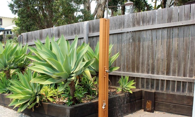 Blueys Beach House | Boofs at Blueys Pet Friendly BYO Linen