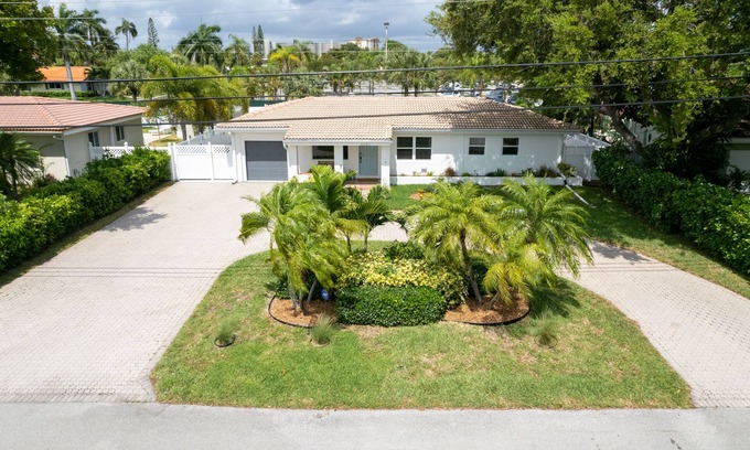 Pompano Isles House | Booking Special. Nov./Dec. 2025; Book 4+ nights, get 1 free