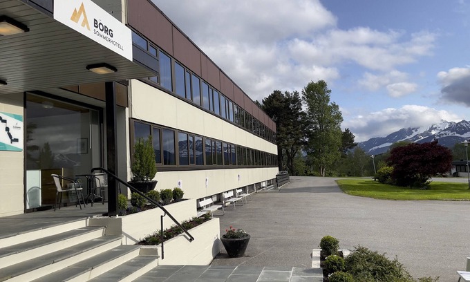 Glomset Hotel | BORG Sommerhotell
