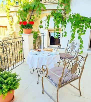 Aquila di Arroscia House | Borgo del Canto - Traditional Country Retreat - 30 Min from the Sea!