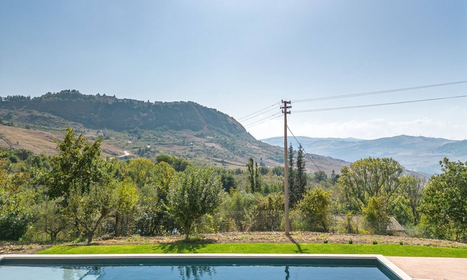 Polizzi Generosa Apartment | Borgo Le Niche by Wonderful Italy