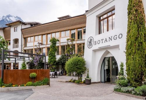 Parcines Hotel | Botango