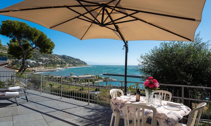 San Lorenzo al Mare House | Bouganvilla (SLR402) by Interhome