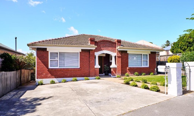 North Hobart House | Boujee on Burnett