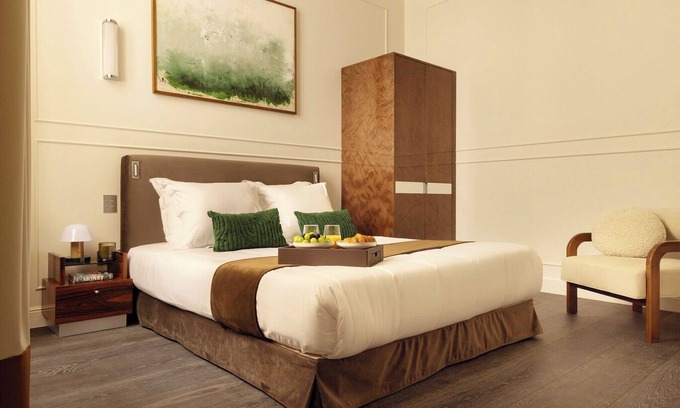 Quartier des Invalides Apartment | Bourgogne Hostel - Room 01 PRM - 2P - Invalides