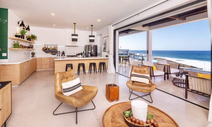 Cerritos Condo | Boutique Condo, Ocean Views, Luxury Amenities