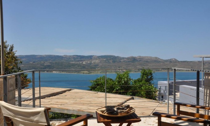 Kefalonia House | Boutique Mini-Villa Yellow Exceptional Views