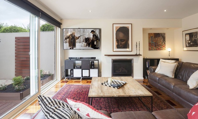 Elwood House | BOUTIQUE STAYS - Elwood Hideaway