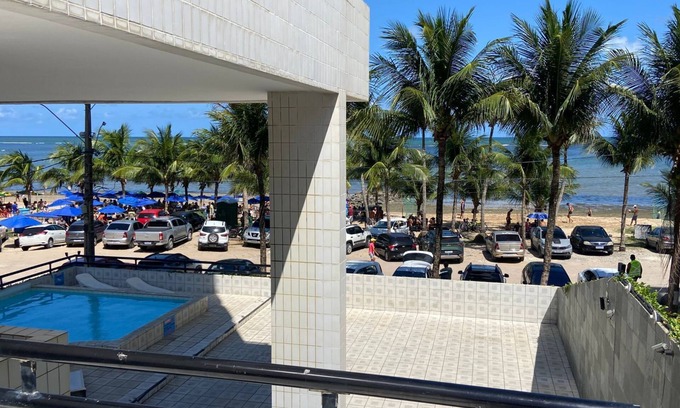 Candeias Apartment | Beachfront apartment, right on the sand - next to Boa Viagem and 30min. Port of Galinhas