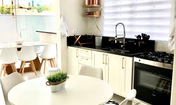 Porangaba Cottage | Casa em Condomínio Ninho Verde 1 com Piscina Aquecida, Bilhar, Wifi