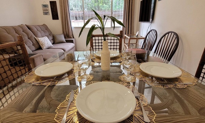 Loteamento Joao Batista Juliao Apartment | Apê Familiar a Duas Quadras da Praia, com Duas Vagas de Garagem e Aceita pet