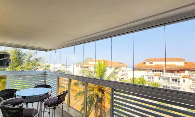 Recreio dos Bandeirantes Apartment | 2 Beds Beachside Bliss in Recreio!